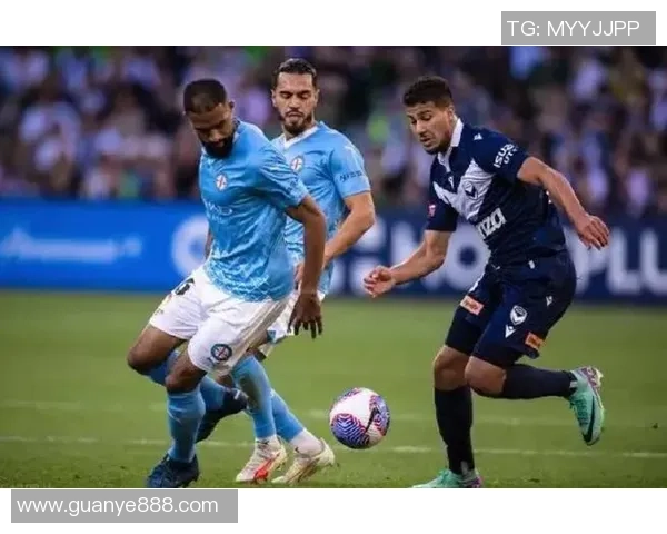 阿德莱德与墨尔本城2019年精彩对决回顾与分析